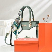 Alternative view of Eveline Bag