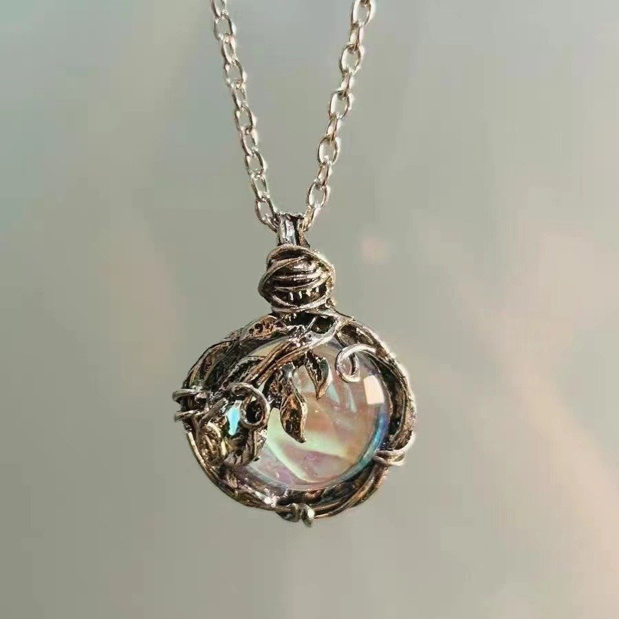 Retro Lone Thorn Locket for Men