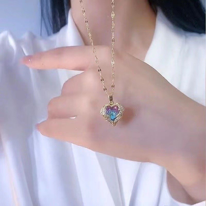 Special Offer - Golden Heart Crystal Pendant Necklace - Image 4